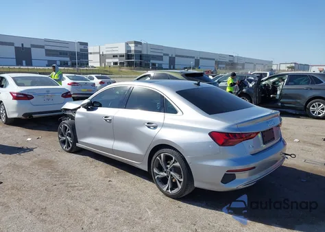 2022 Audi A3 Premium Plus 40 Tfsi Front-Wheel Drive S Tronic z USA, uszkodzony, nr VIN WAUBUDGY8NA073700